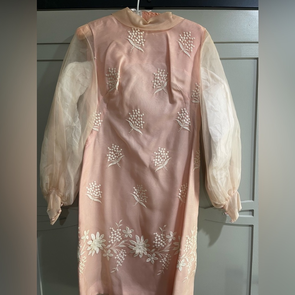 Vintage Pink Dress with embroidery